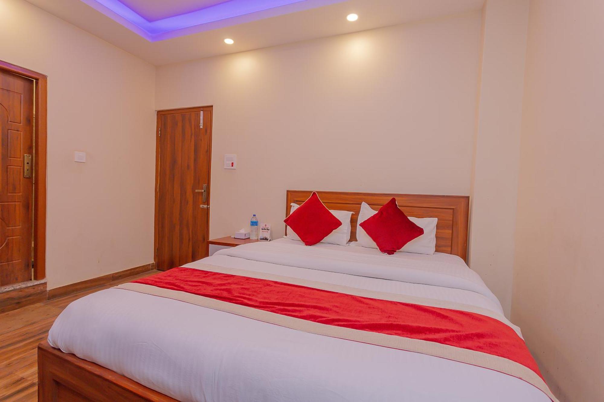 Oyo 799 Hotel Tik Tok Pvt Ltd. Katmandu Eksteriør bilde