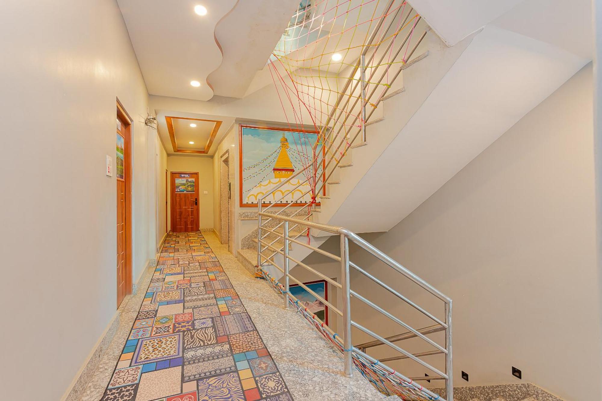 Oyo 799 Hotel Tik Tok Pvt Ltd. Katmandu Eksteriør bilde