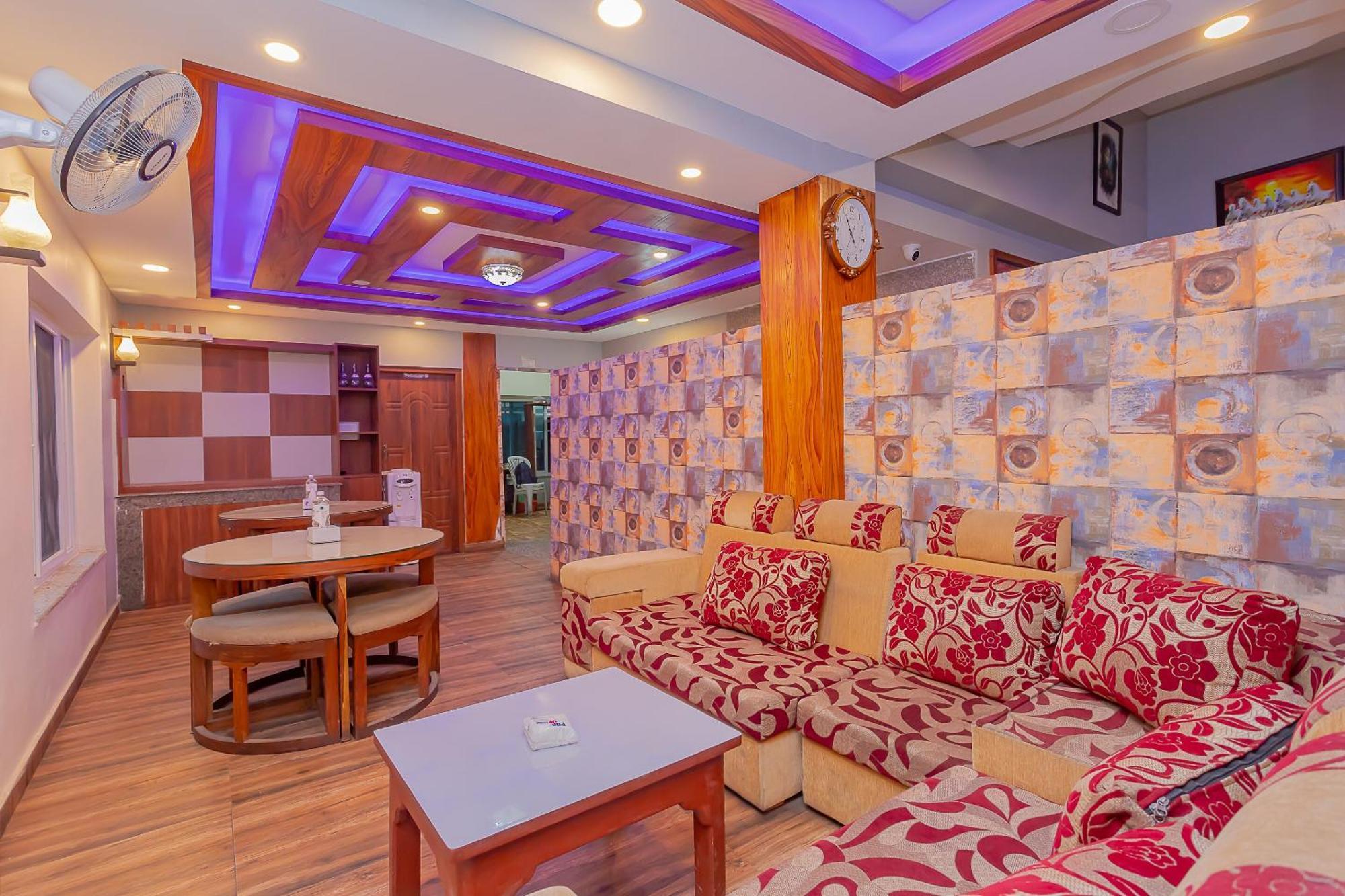 Oyo 799 Hotel Tik Tok Pvt Ltd. Katmandu Eksteriør bilde