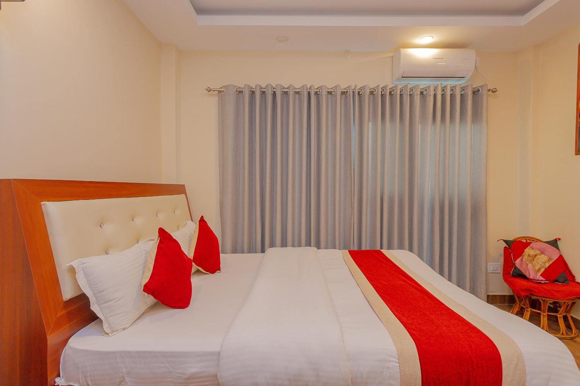 Oyo 799 Hotel Tik Tok Pvt Ltd. Katmandu Eksteriør bilde