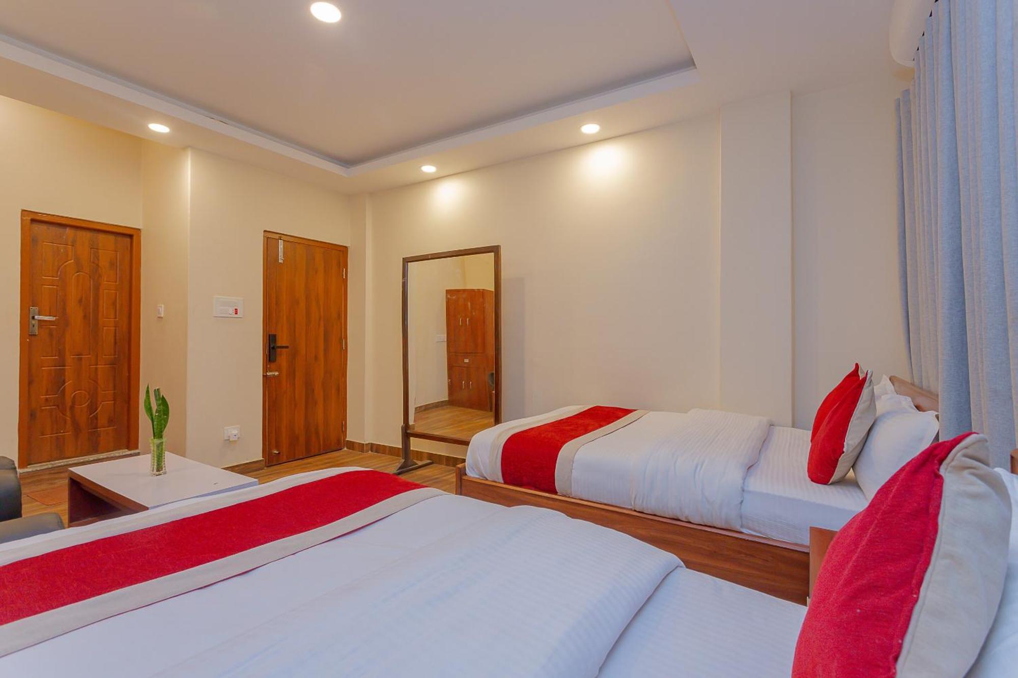 Oyo 799 Hotel Tik Tok Pvt Ltd. Katmandu Eksteriør bilde